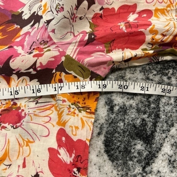 Sundance Cotton Floral Tunic Top with Embroidery Finish - Picture 11 of 13